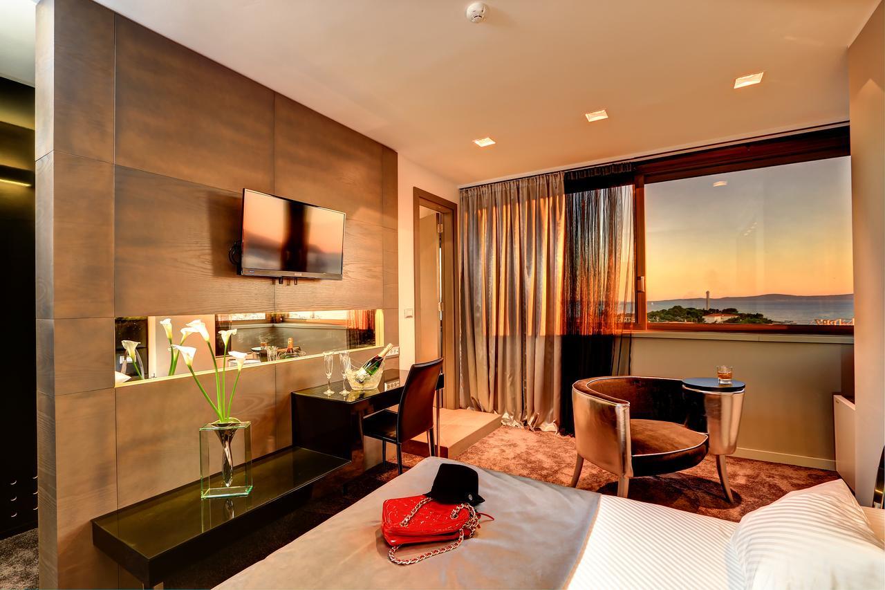 The View Luxury Rooms Split Bagian luar foto